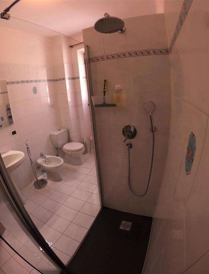 Appartamento Panorama Toscolano Maderno Exteriör bild